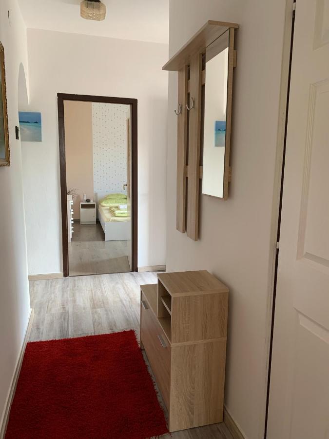 Nagcsalados Rozsa Apartman บาลาตอนแลลเล ภายนอก รูปภาพ