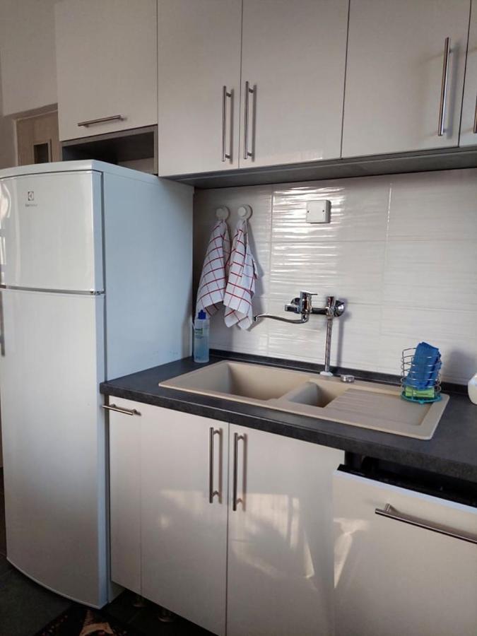 Nagcsalados Rozsa Apartman บาลาตอนแลลเล ภายนอก รูปภาพ